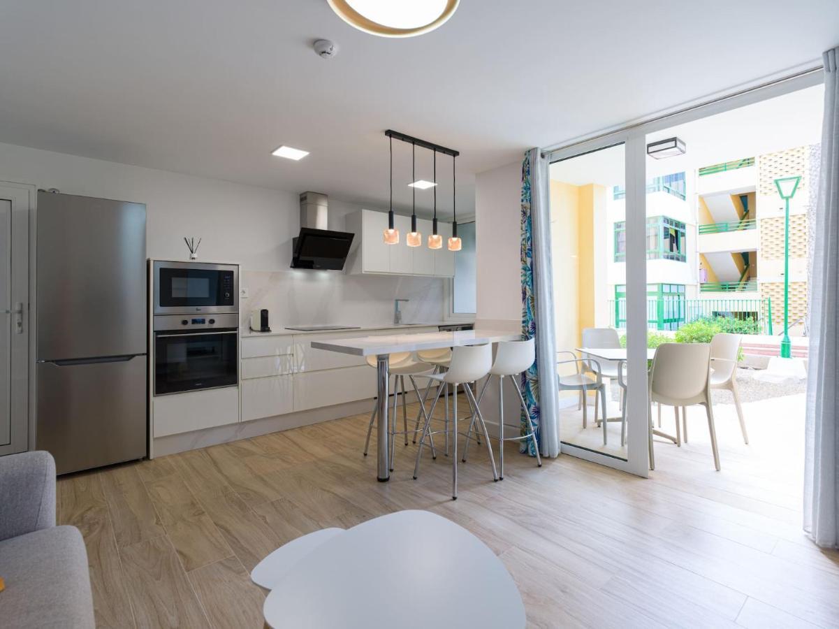 Olas Suites Playa Del Ingles Екстериор снимка